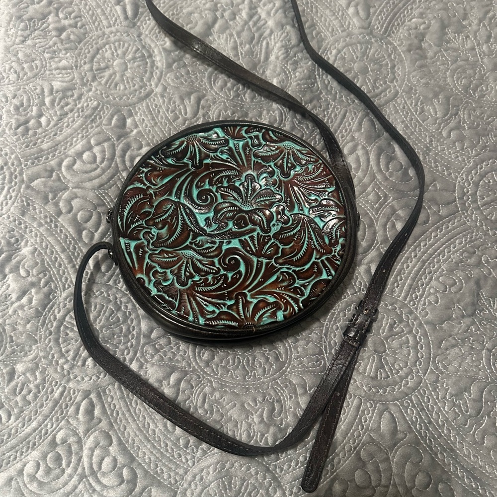 Elegant Floral Embossed Round Bag